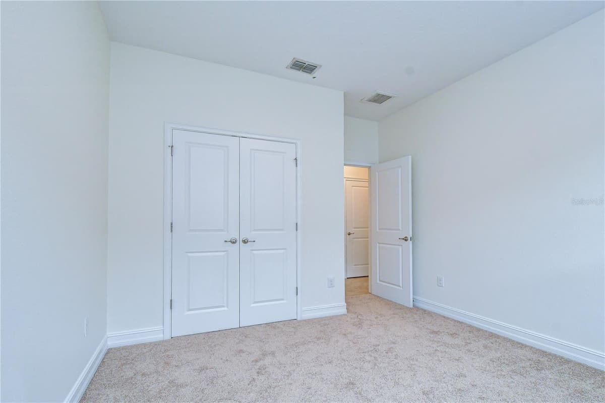 4749 ROLLING GREEN DRIVE — photo 24 of 35