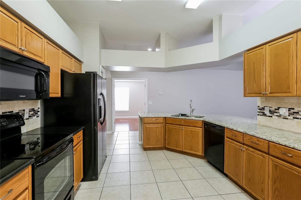 1717 ERIN BROOKE DRIVE — photo 5 of 15