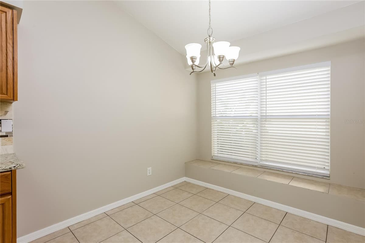 1717 ERIN BROOKE DRIVE — photo 6 of 15