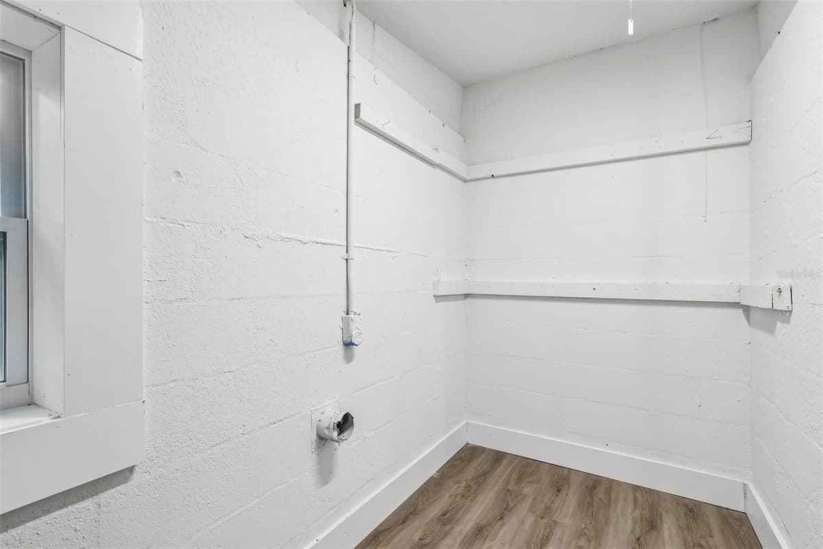 1207 32ND STREET — photo 17 of 20