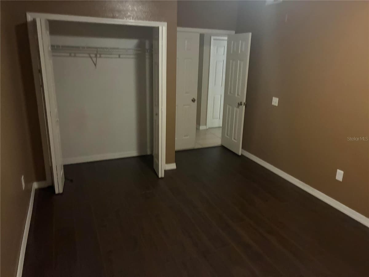 3315 PARKCHESTER SQUARE BOULEVARD — photo 10 of 23
