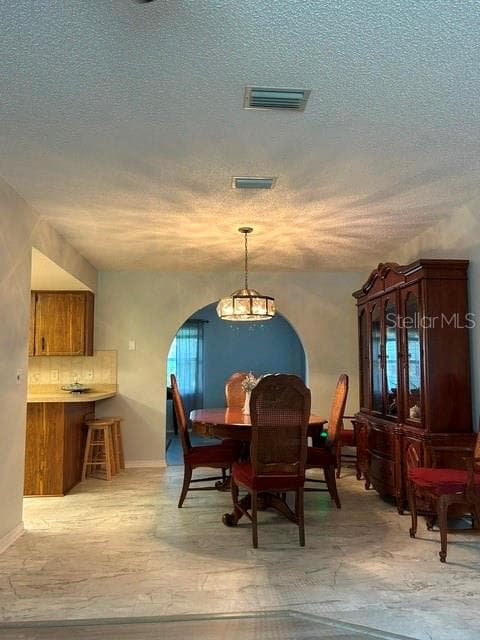10335 ABBY DRIVE — photo 8 of 64