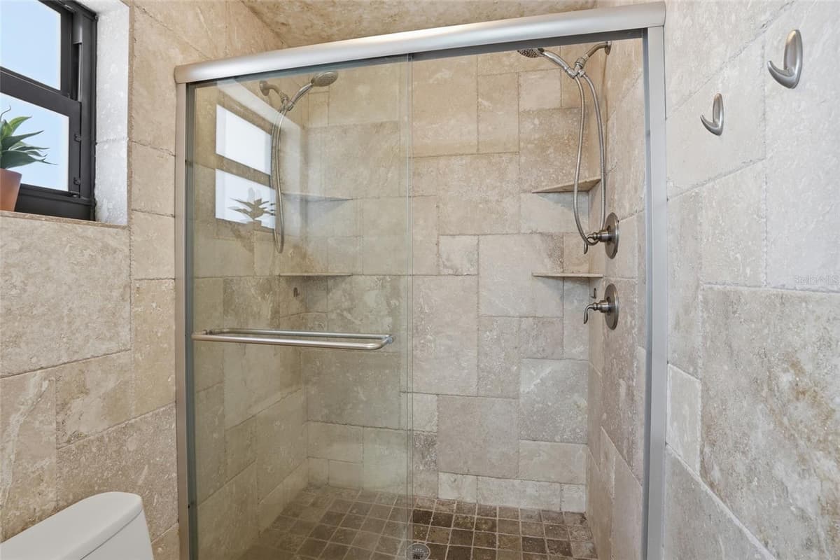 3221 10TH AVENUE — photo 30 of 62