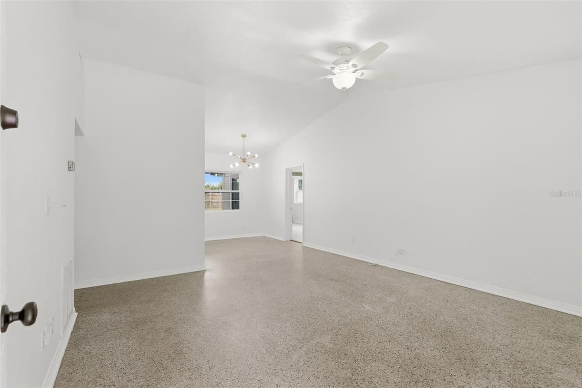 724 BRAIDWOOD LANE — photo 43 of 45