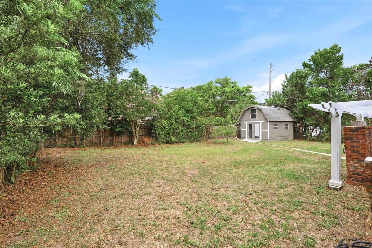724 BRAIDWOOD LANE — photo 36 of 45