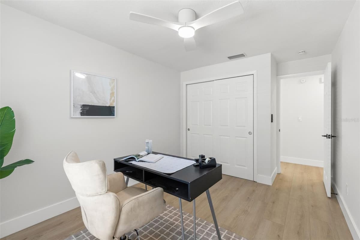 2718 WOODHALL TERRACE — photo 27 of 32