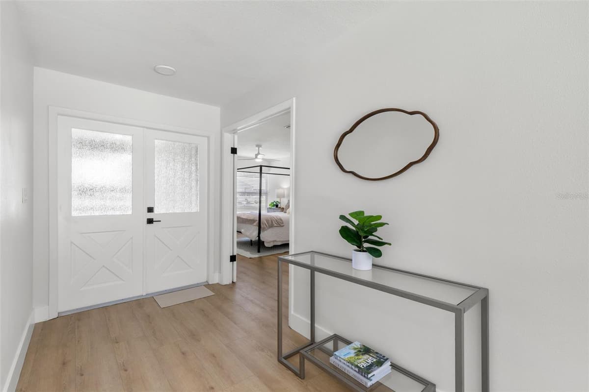 2718 WOODHALL TERRACE — photo 5 of 32