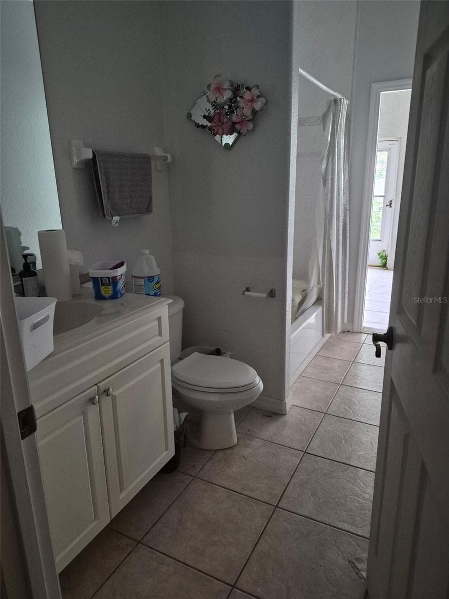 3163 FOREST CREEK DRIVE — photo 20 of 44