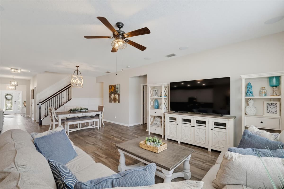 7903 LAGO MIST WAY — photo 18 of 71