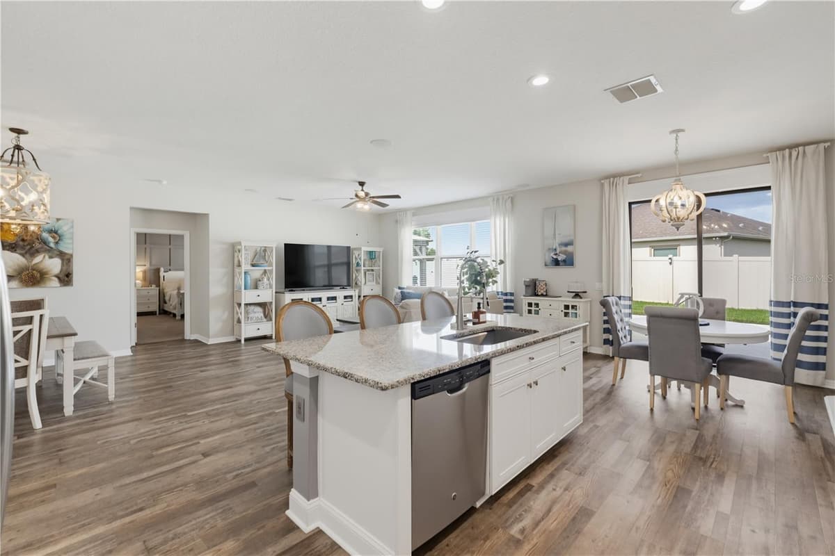 7903 LAGO MIST WAY — photo 23 of 71