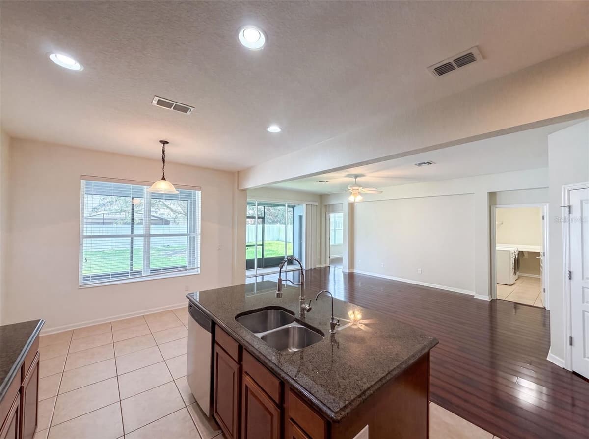 13228 ROSKIN LANE — photo 16 of 34