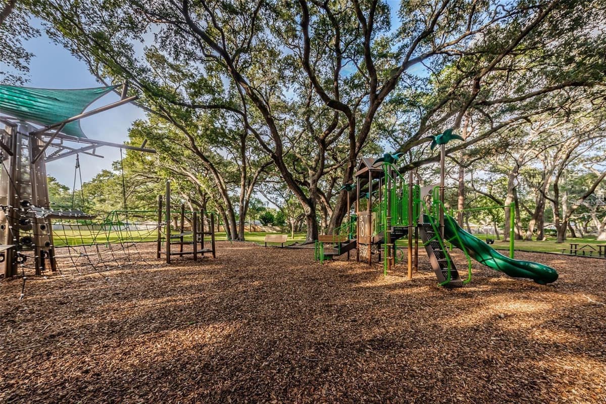 1622 DALE CIRCLE — photo 45 of 53