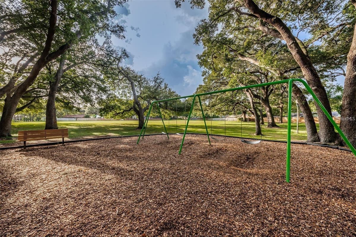1622 DALE CIRCLE — photo 49 of 53