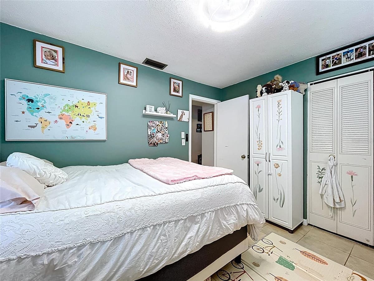 1622 DALE CIRCLE — photo 32 of 53