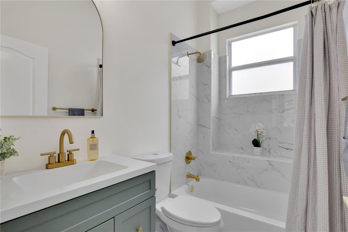 13149 LAKEWIND DRIVE — photo 40 of 47