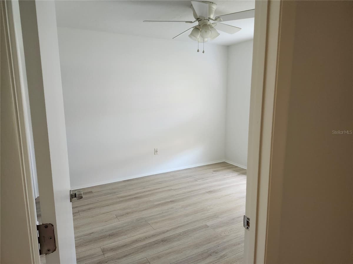 2808 60TH AVENUE — photo 7 of 14
