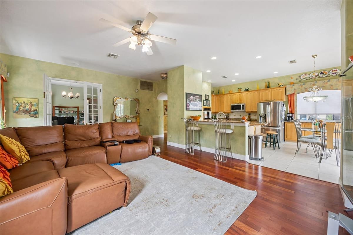8991 HERITAGE BAY CIRCLE — photo 6 of 43