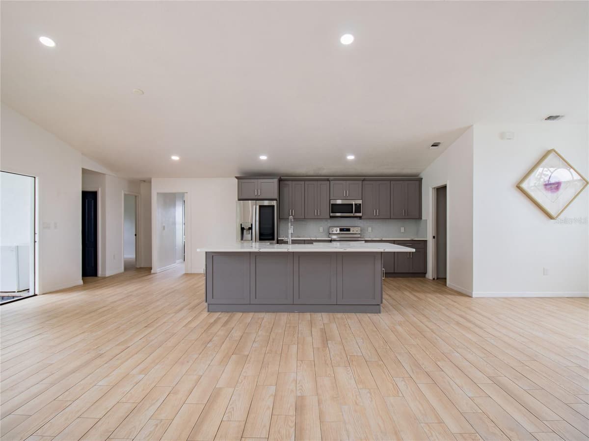 31439 STIRRUP LANE — photo 9 of 49