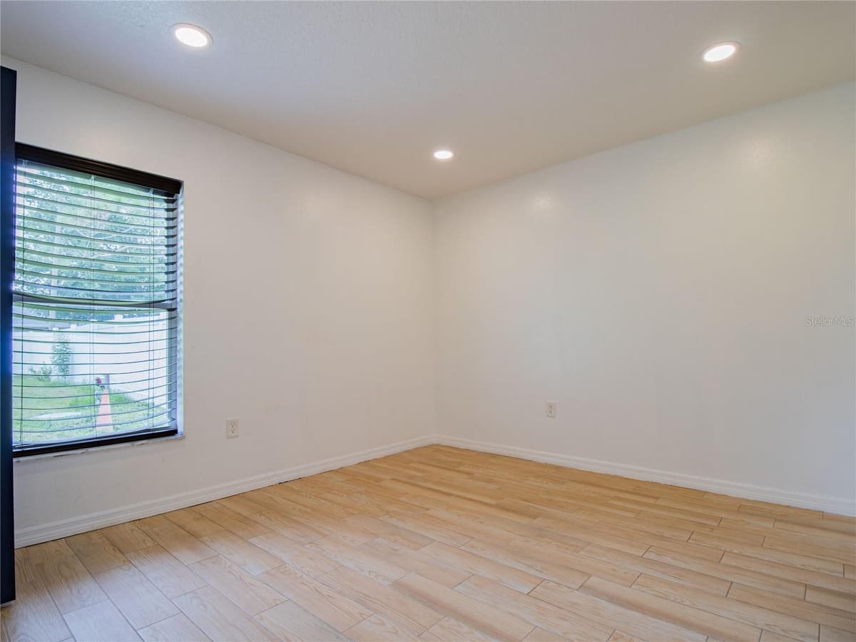 31439 STIRRUP LANE — photo 28 of 49