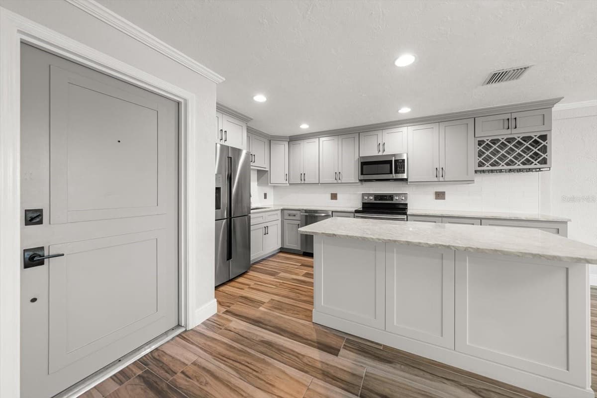 4681 1ST STREET — photo 8 of 25