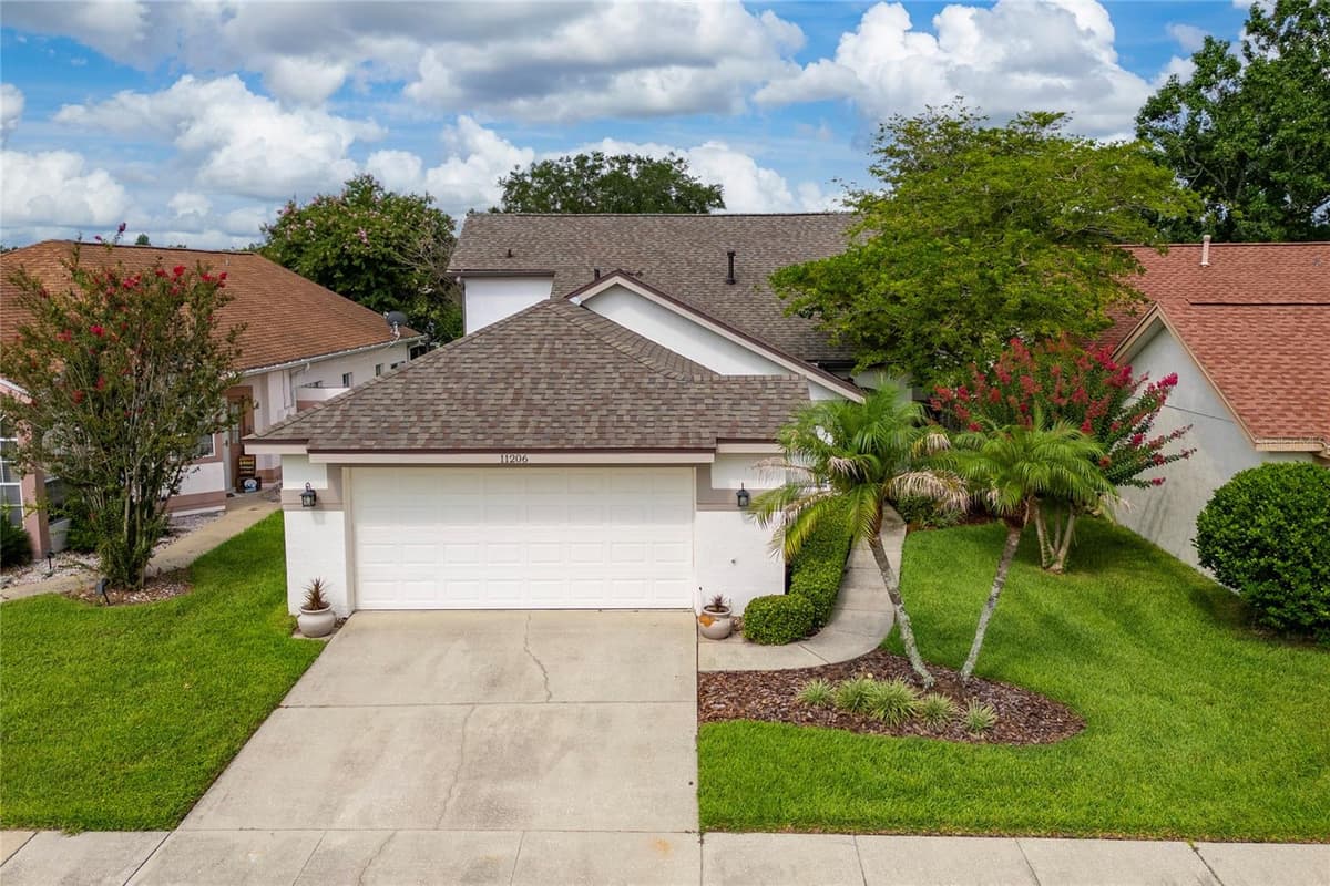 11206 PURPLE PLUM COURT — photo 9 of 47
