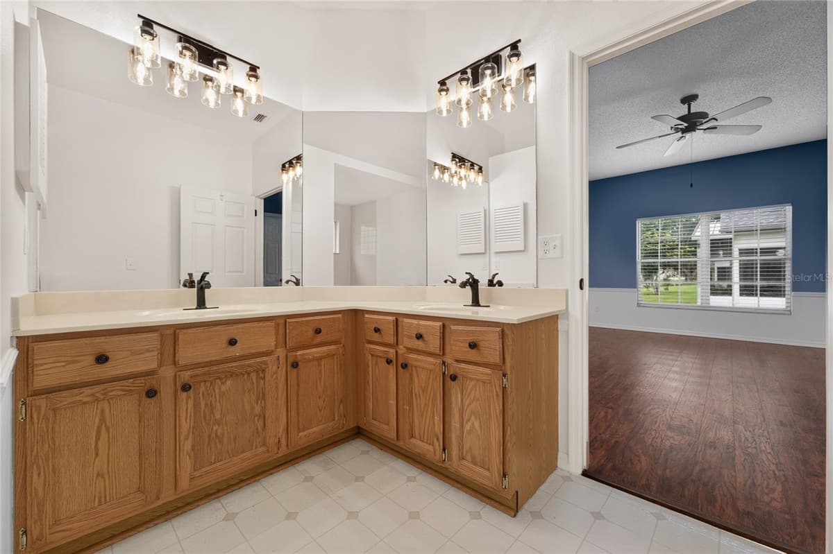 11206 PURPLE PLUM COURT — photo 36 of 47