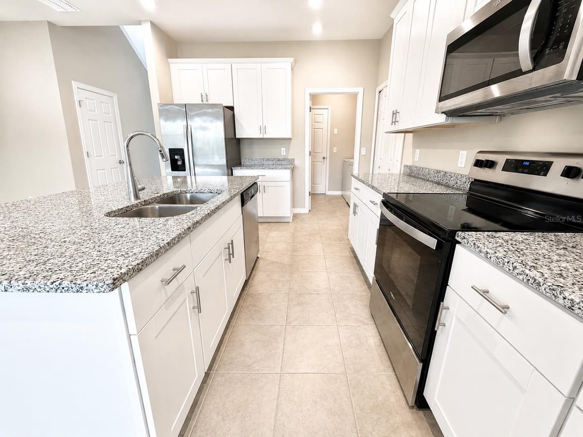 2269 MYSTIC MAZE LANE — photo 9 of 40
