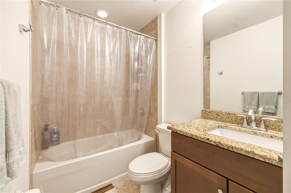 3233 21ST STREET — photo 18 of 47