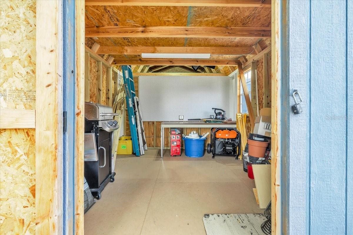 3233 21ST STREET — photo 40 of 47