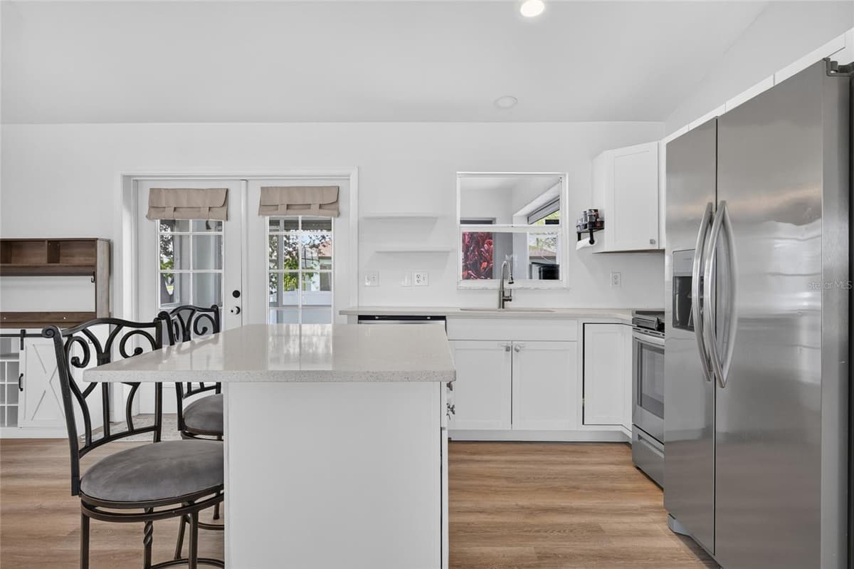 1821 22ND TERRACE — photo 12 of 39