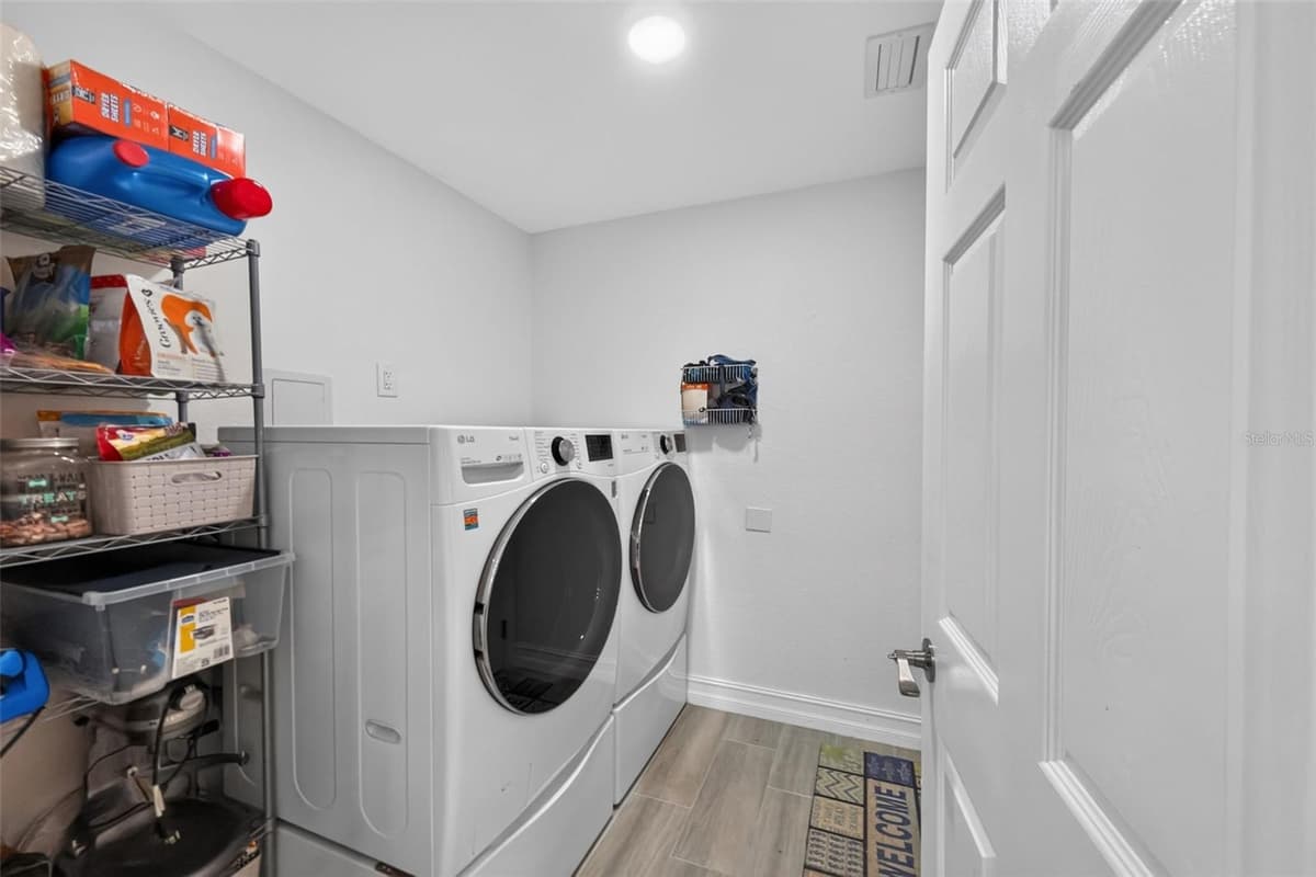 10177 WILDCAT STREET — photo 27 of 44