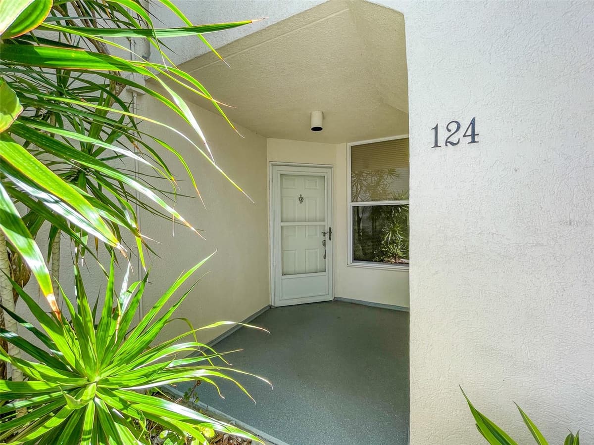 5277 ISLA KEY BOULEVARD — photo 3 of 62