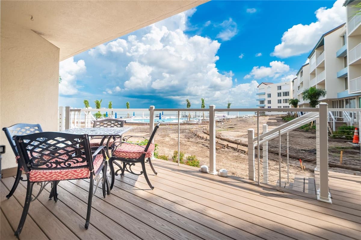 5277 ISLA KEY BOULEVARD — photo 5 of 62