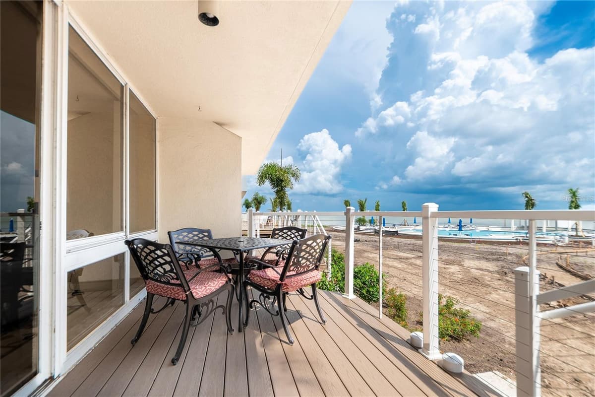 5277 ISLA KEY BOULEVARD — photo 6 of 62