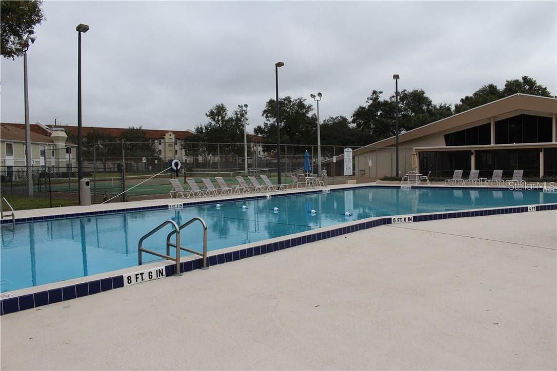 2906 SEMORAN BOULEVARD — photo 12 of 16