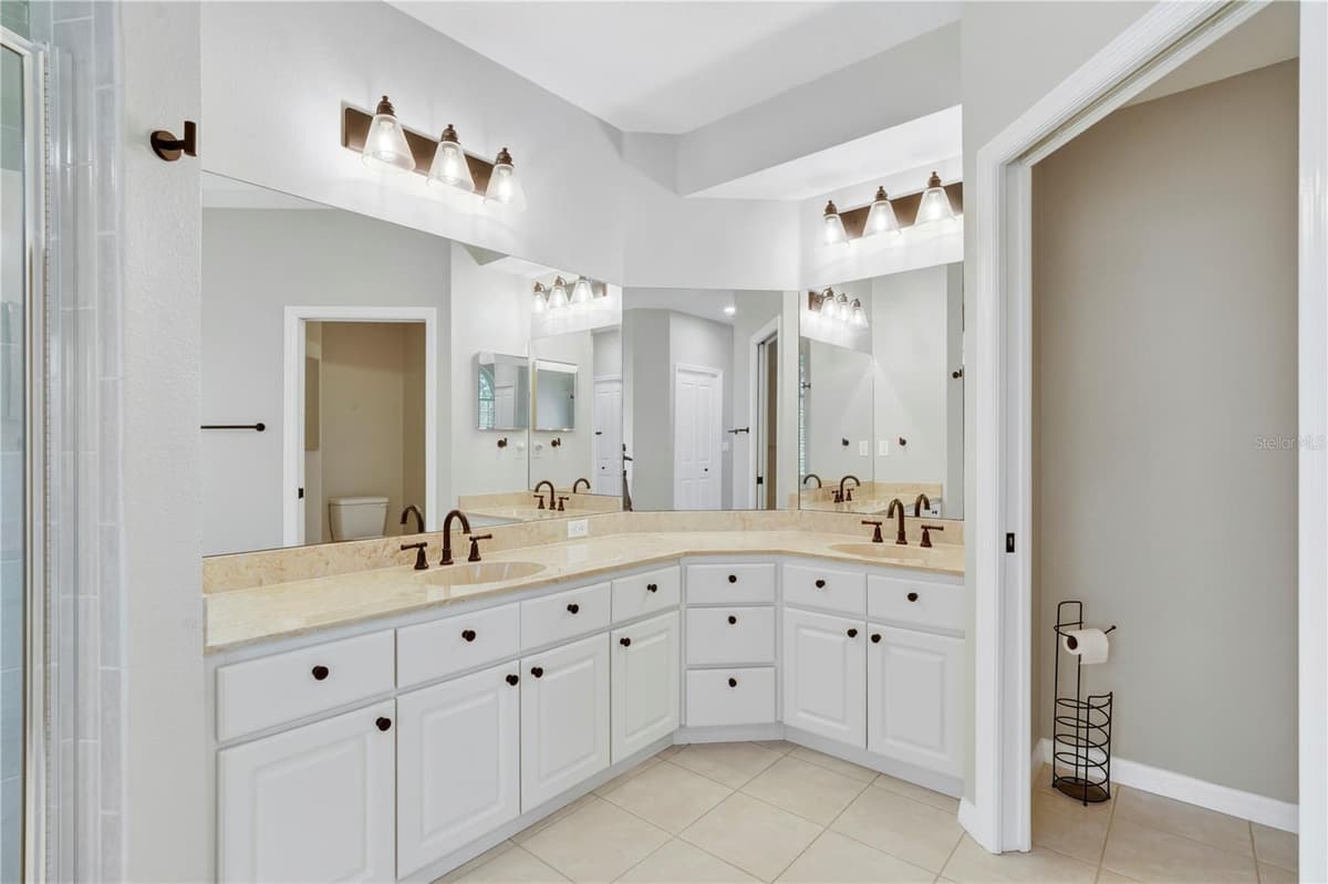 9257 BONNIE COVE DRIVE — photo 27 of 90