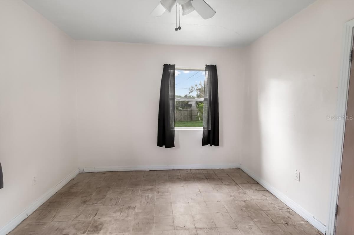 1329 WOODBINE STREET — photo 15 of 31