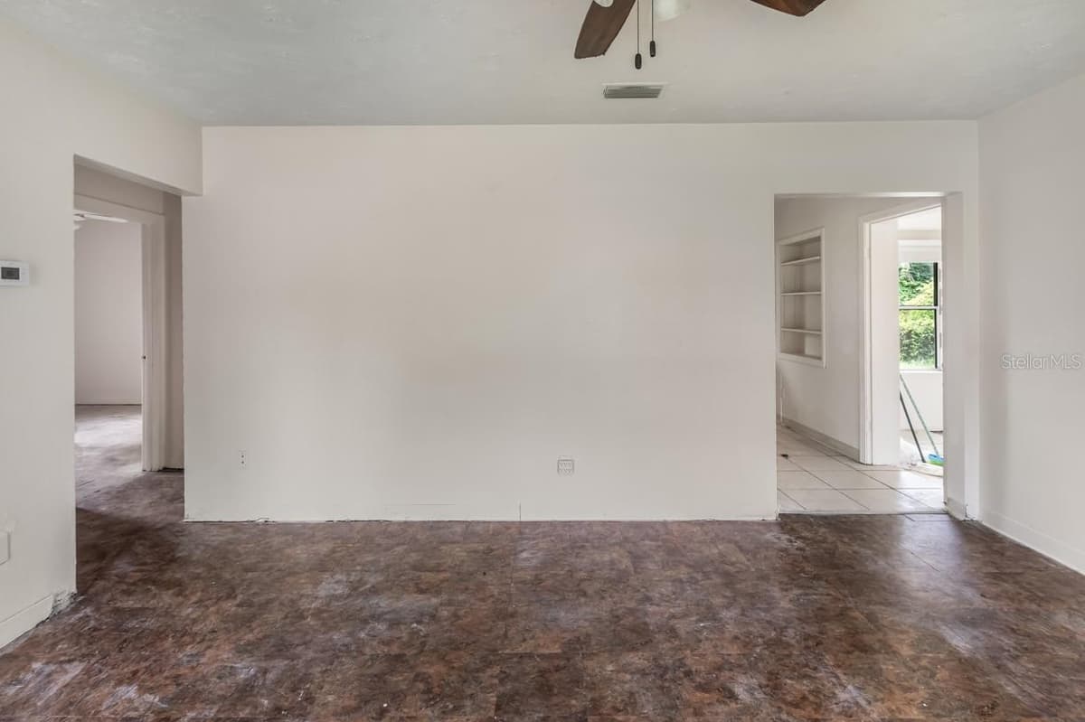 1329 WOODBINE STREET — photo 4 of 31