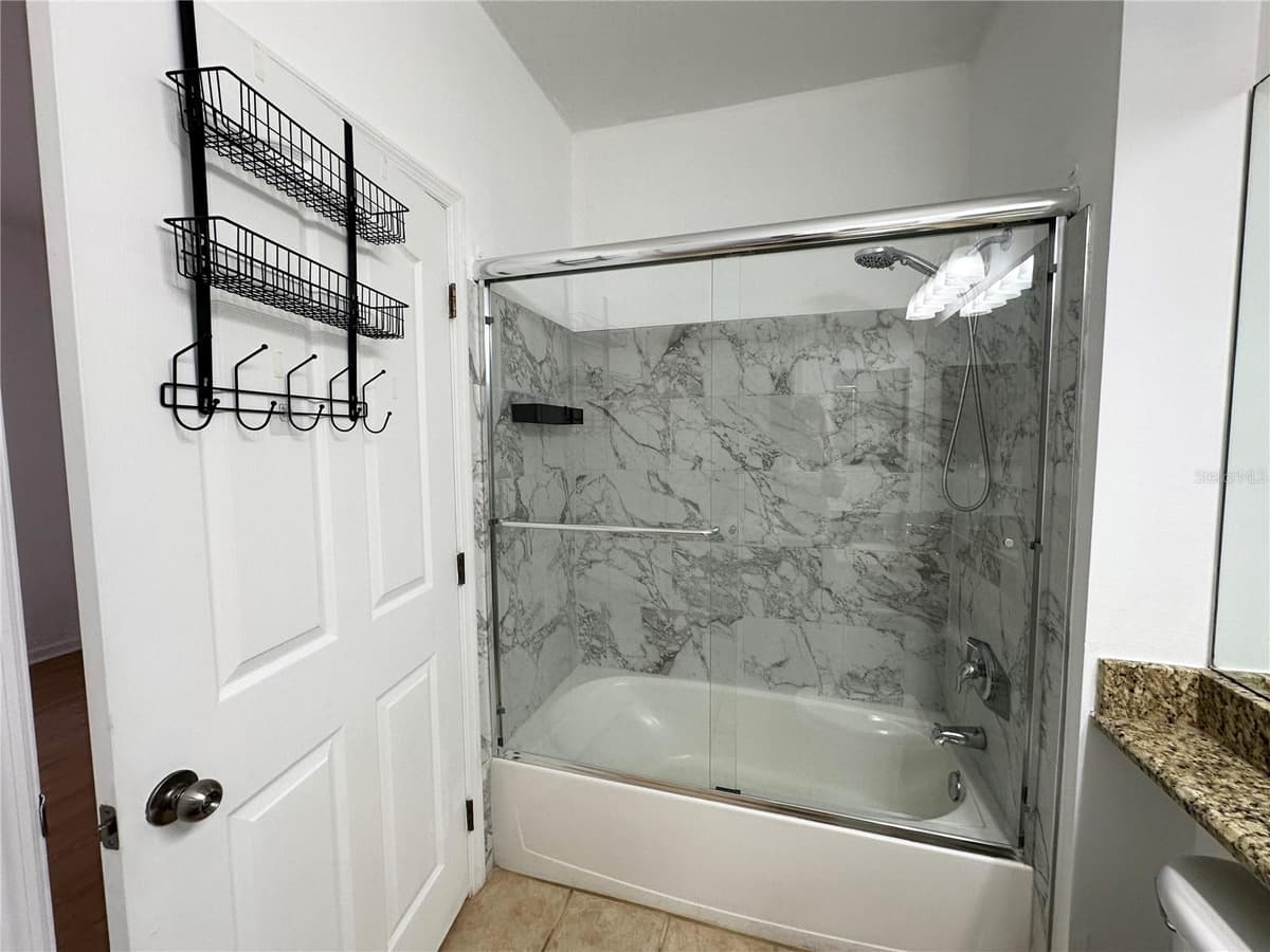 12843 MADISON POINTE CIRCLE — photo 16 of 48