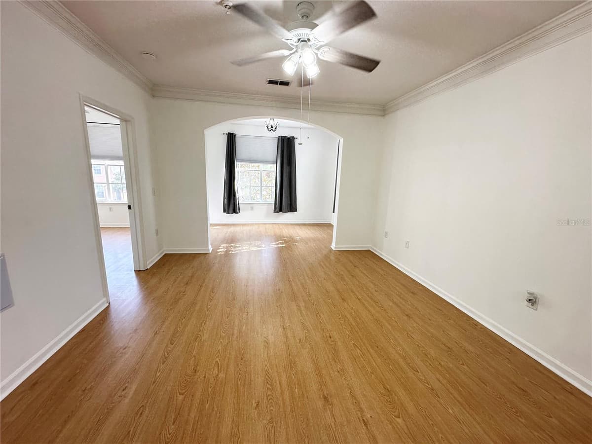 12843 MADISON POINTE CIRCLE — photo 4 of 48