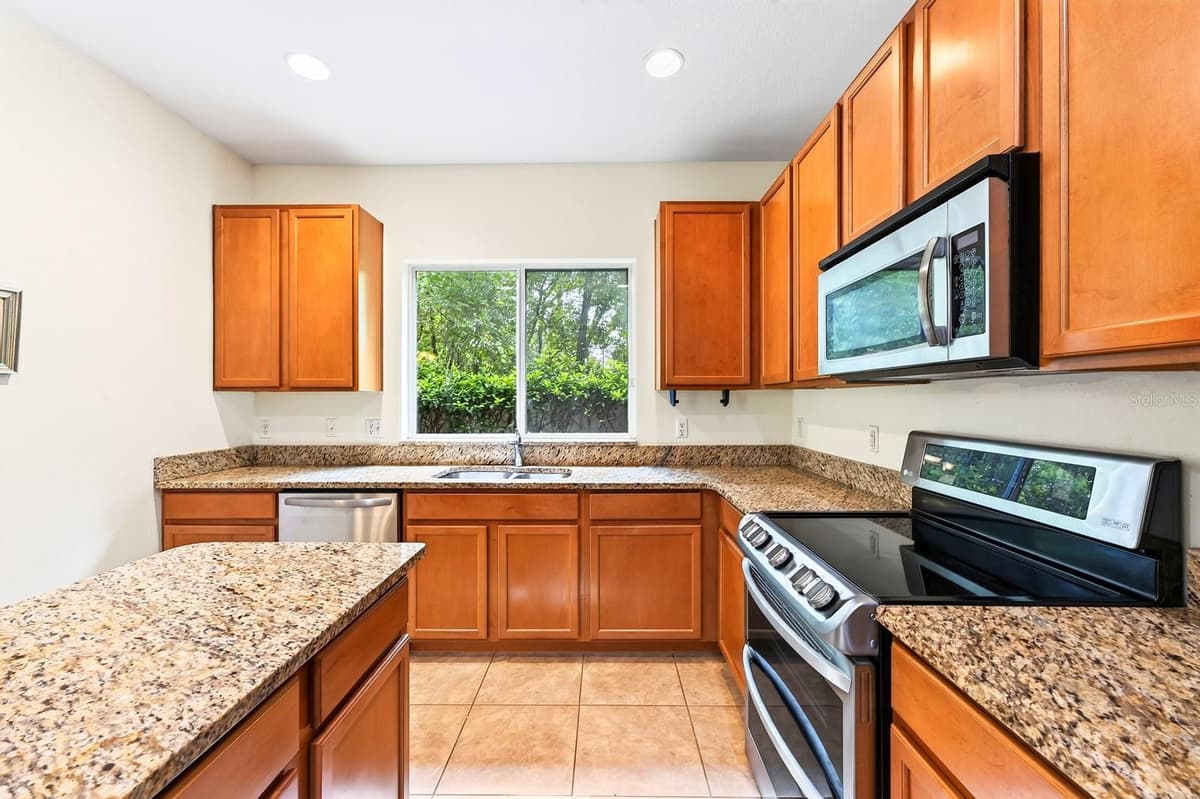 5585 RUTHERFORD PLACE — photo 7 of 25