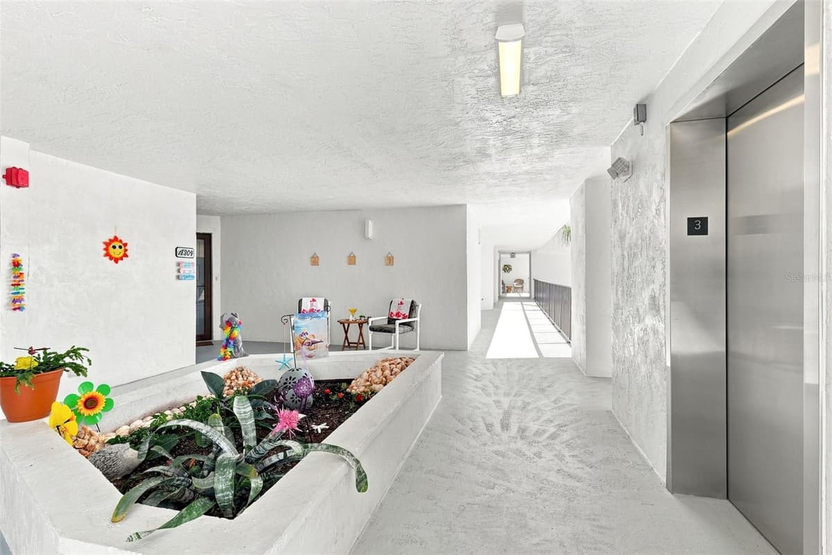 3601 BANANA RIVER BOULEVARD — photo 30 of 34