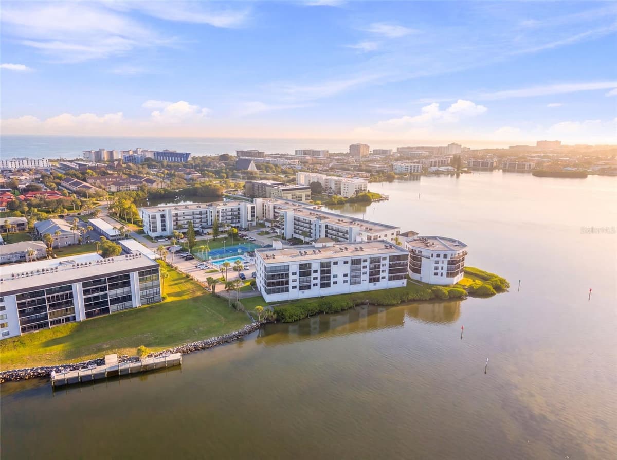 3601 BANANA RIVER BOULEVARD — photo 34 of 34