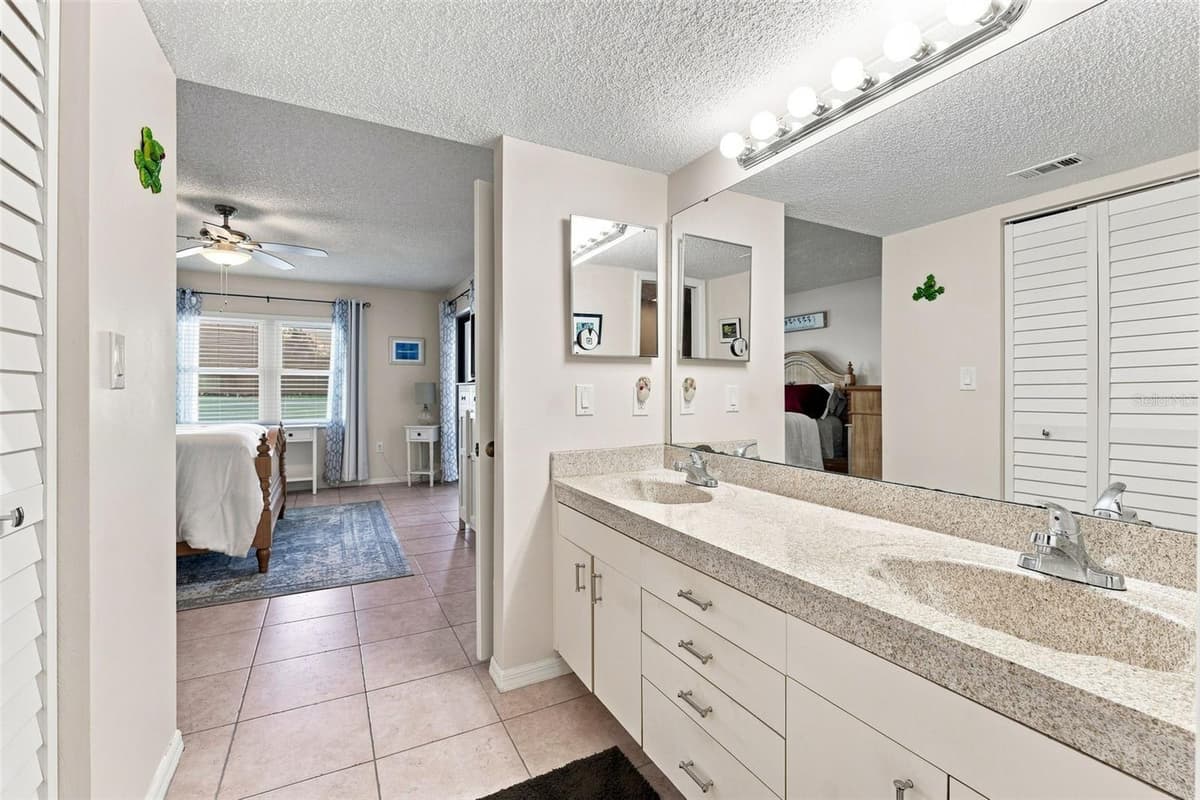 3601 BANANA RIVER BOULEVARD — photo 23 of 34