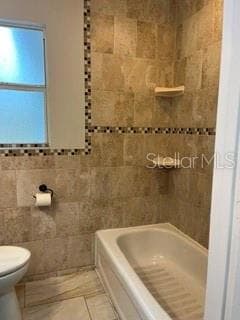 2103 HOWELL STREET — photo 9 of 18