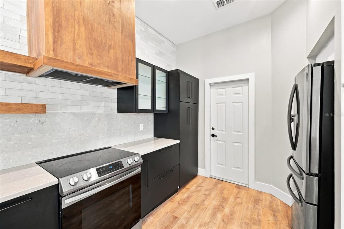 7258 ALOE DRIVE — photo 18 of 58