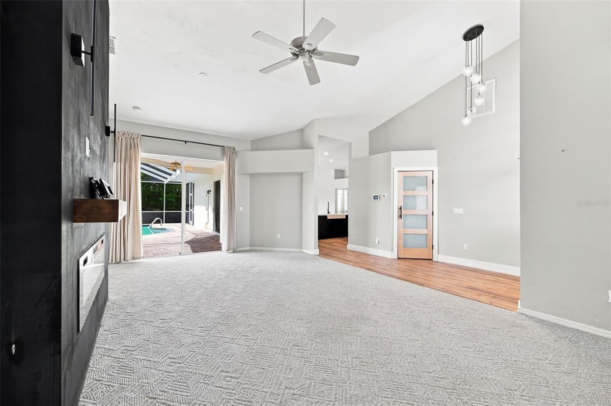 7258 ALOE DRIVE — photo 10 of 58