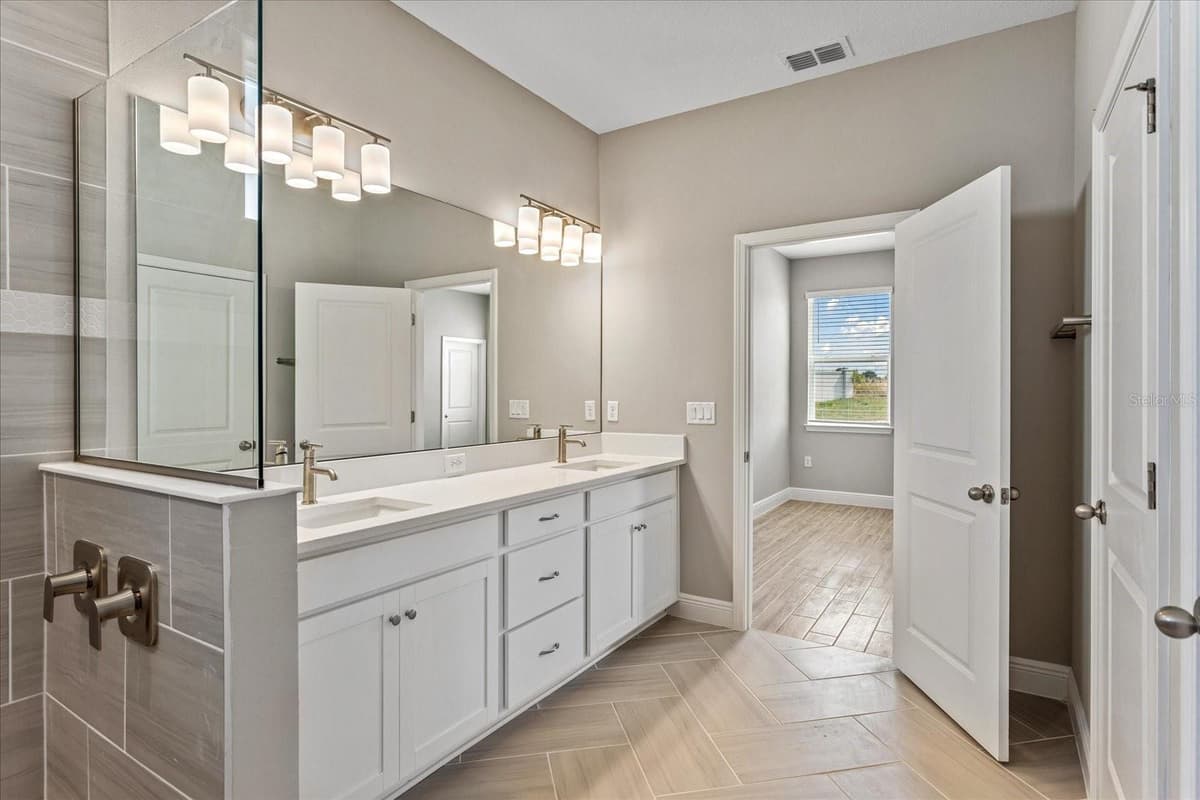 17314 WILD DAISY DRIVE — photo 16 of 32