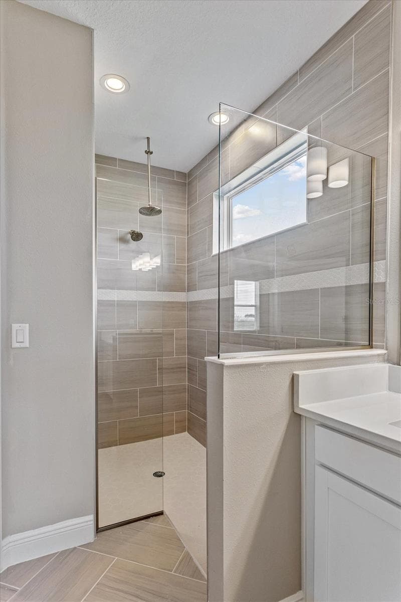 17314 WILD DAISY DRIVE — photo 17 of 32