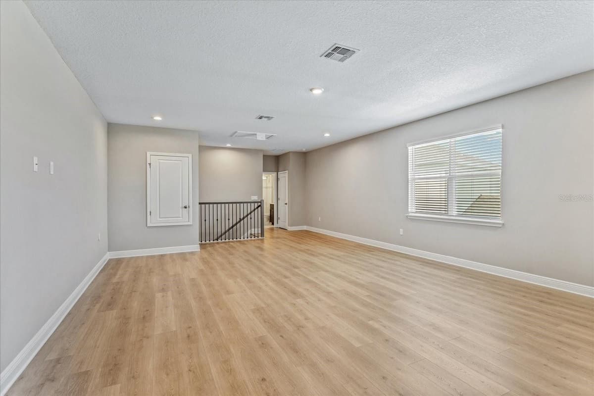 17314 WILD DAISY DRIVE — photo 24 of 32